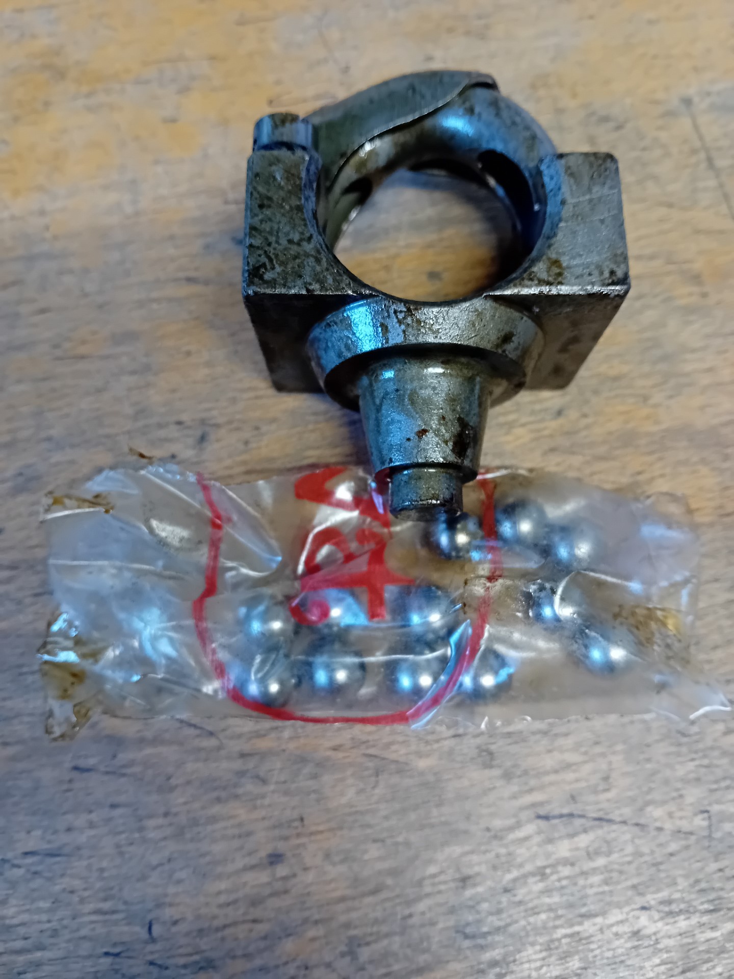 Steering Box Main Nut Assembly Original Rover